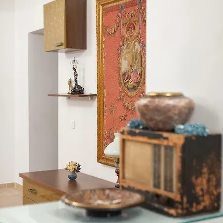 Batistei Bourgeois Apartamento *