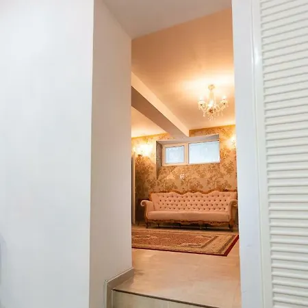 Apartment Batistei Bourgeois Bucharest